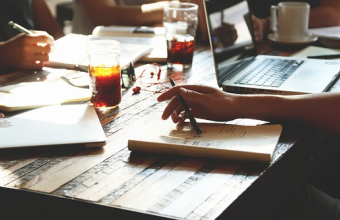 上海草莓视频黄版APP下载为您打造一个高效、美观、易用、安全的网站平台！