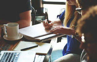 高端品牌草莓视频黄版APP下载展示卓越品质与提升品牌形象